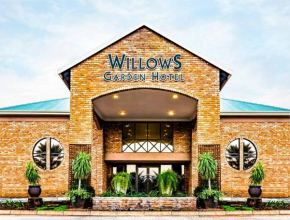  Willows Garden Hotel Potchefstroom  Почефструм